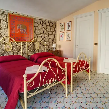 Apartment Maison Dileane By Italianhost